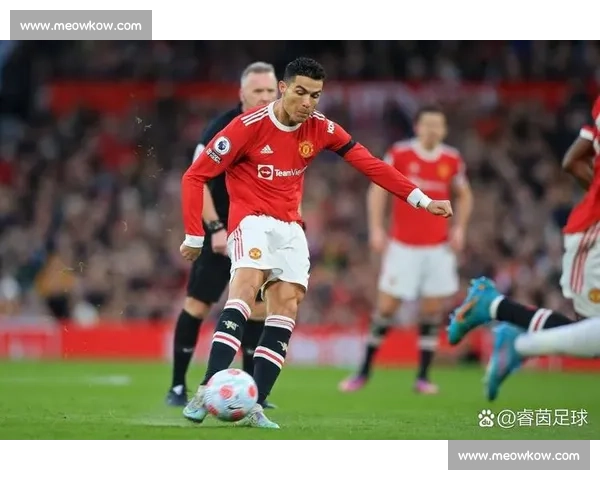 边锋核心战术演变与现代足球攻防体系创新路径探索及实战应用前景分析