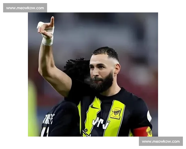 全球足坛历史转会费TOP10盘点 巨星背后的天文数字